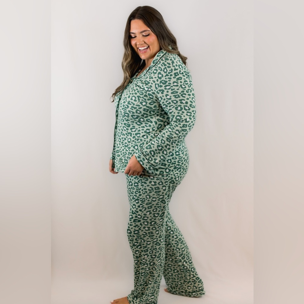 In My Sundays Pajama Set